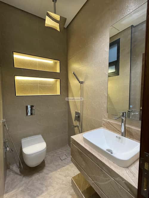 Apartment with 3 Bedrooms Al-Mahdiyah, West Riyadh, Riyadh