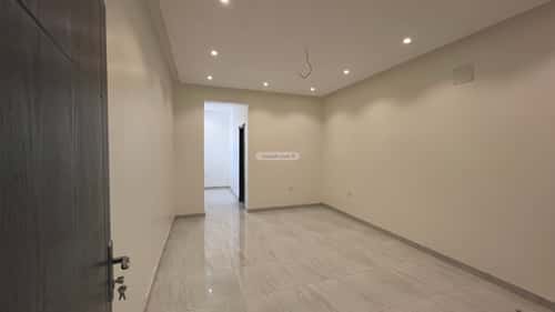 فيلا 300 متر مربع شرقية على شارع 20م الخزامى، الاحساء