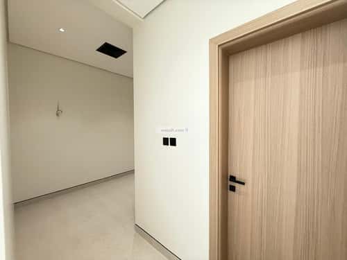 فيلا 306 متر مربع شرقية على شارع 25م المهدية، غرب الرياض، الرياض