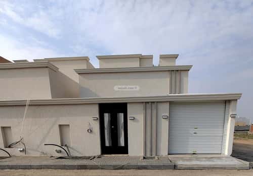 فيلا 391 متر مربع جنوبية على شارع 16م الرياض، شمال جدة، جدة