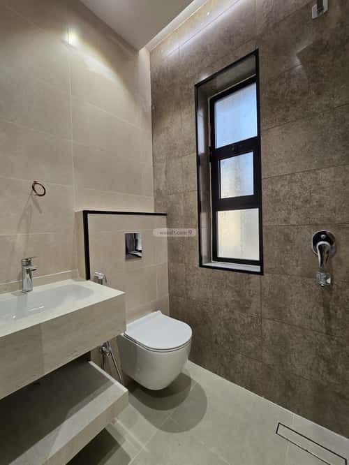 5 bedroom apartment in Al Khadra