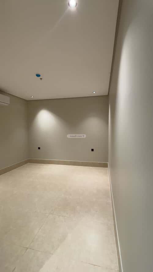 Apartment with 8 Bedrooms King Fahad Dist, Aldammam