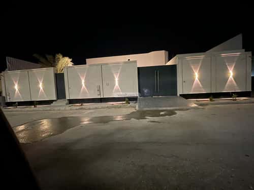 فيلا 875 متر مربع شمالية على شارع 30م الشراع، الخبر