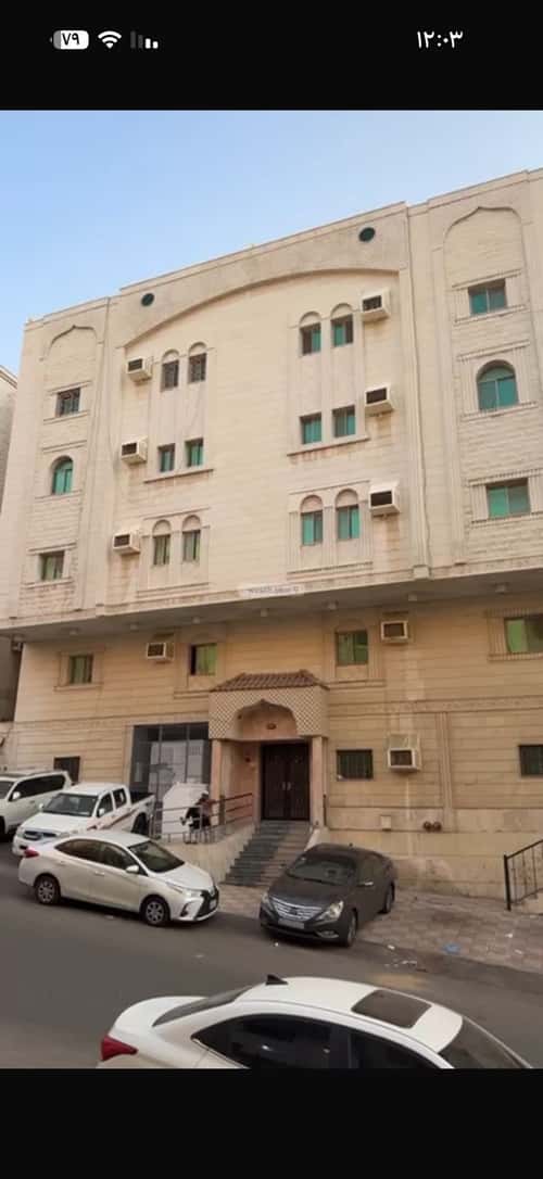 Building 720 SQM Facing North Alshawkia, Makkah Al Mukarramah