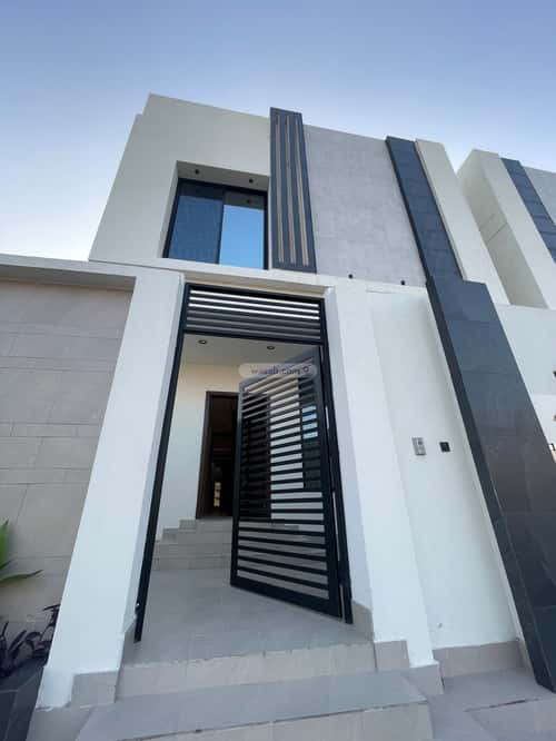 فيلا 353 متر مربع شرقية على شارع 20م الشراع، شمال جدة، جدة