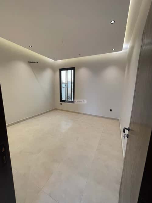 فيلا 353 متر مربع شرقية على شارع 20م الشراع، شمال جدة، جدة