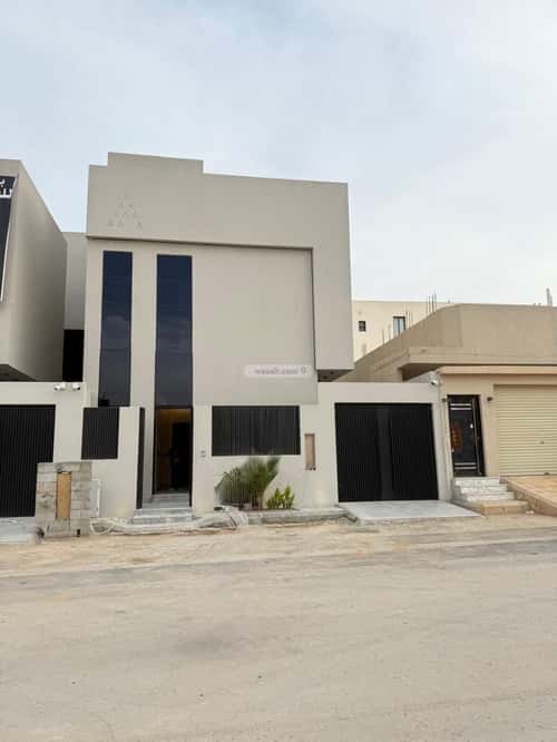 6 bedroom villa in Al Mahdiyyah