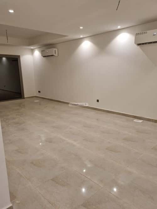 6 bedroom villa in Al Narjis