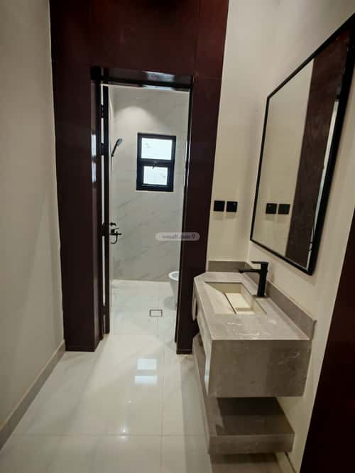 Floor 248 SQM with 5 Bedrooms Al-Qadisiyah, East Riyadh, Riyadh