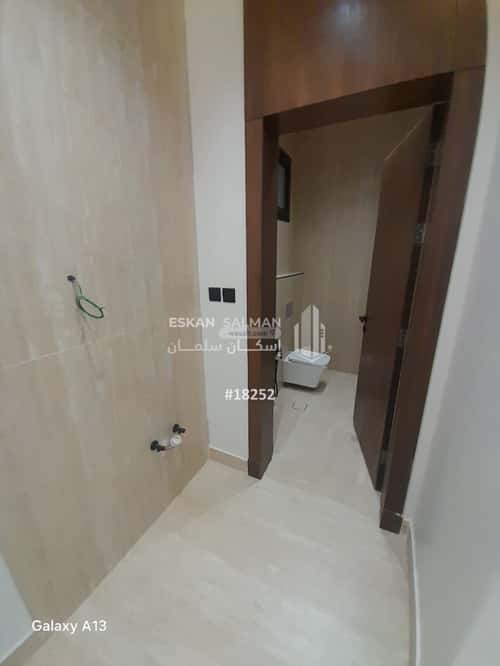 دور 256 متر مربع ب 5 غرف قرطبة، شرق الرياض، الرياض