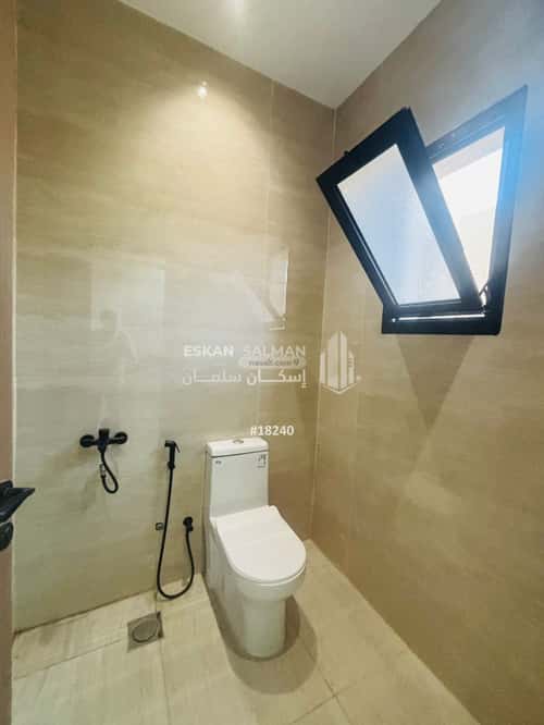 فيلا 458 متر مربع شرقية على شارع 15م الشعلة، الدمام