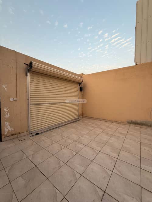 فيلا 525 متر مربع شمالية على شارع 15م السعادة، شرق الرياض، الرياض