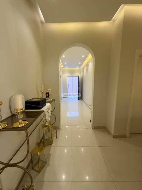 فيلا 525 متر مربع شمالية على شارع 15م السعادة، شرق الرياض، الرياض