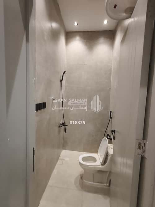 دور 225 متر مربع ب 5 غرف الجنادرية، شرق الرياض، الرياض