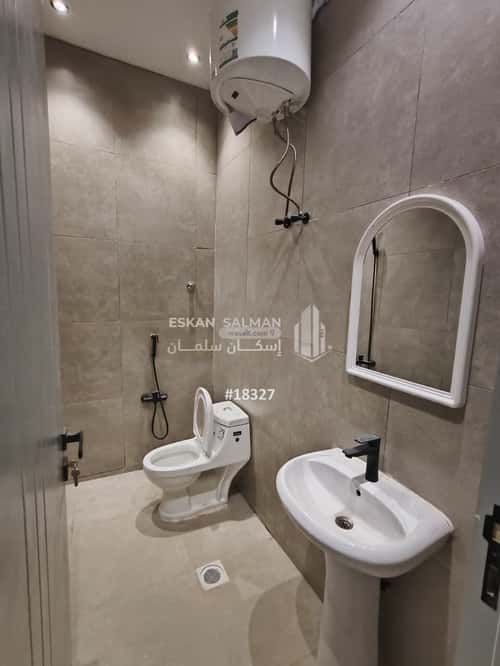 شقة ب 4 غرف الجنادرية، شرق الرياض، الرياض