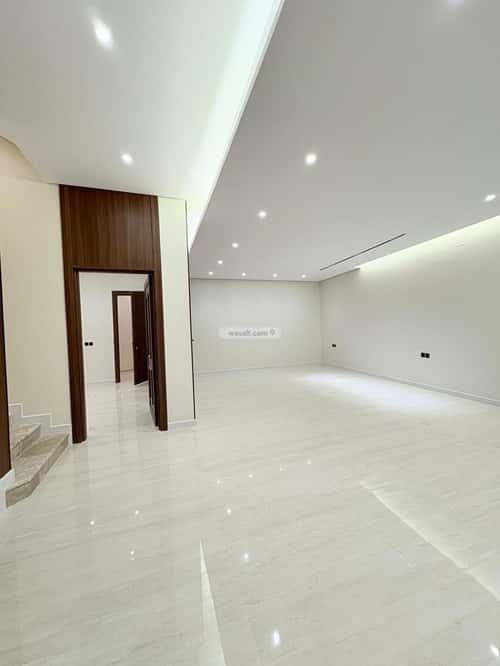 6 bedroom villa in Al Mahdiyyah