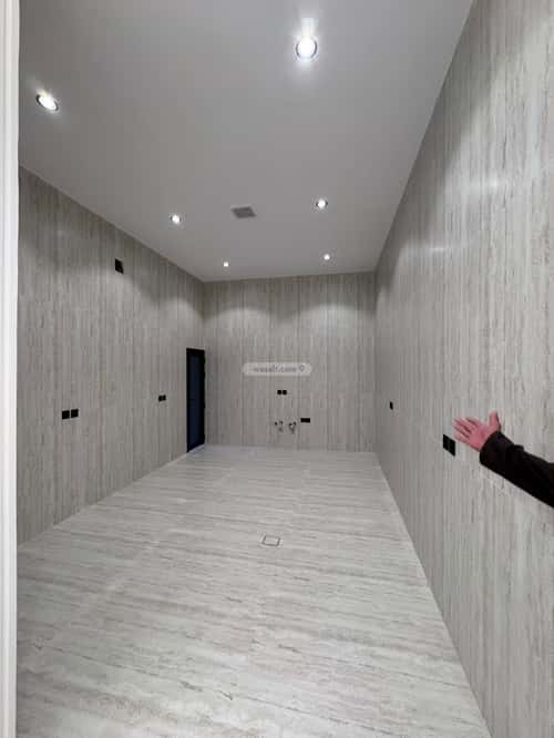 5 bedroom villa in Al Mahdiyyah