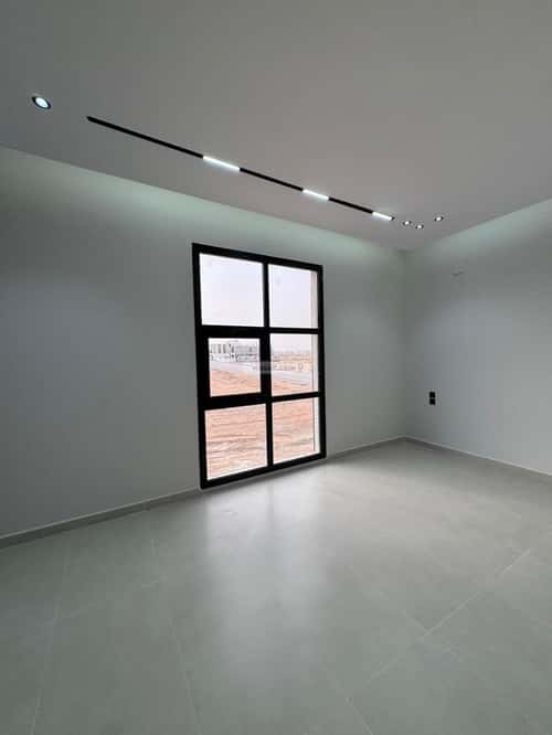 5 bedroom villa in Al Mahdiyyah