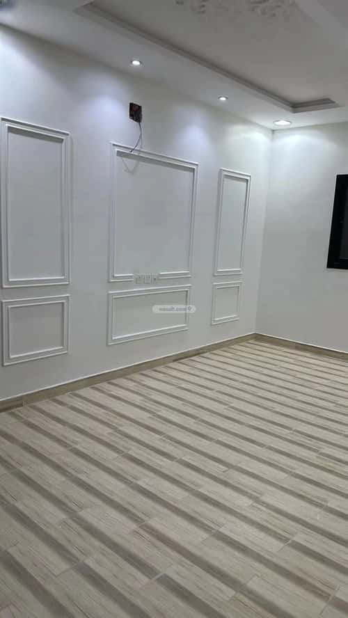 Villa 300 SQM Facing South with 5 Bedrooms Ar-Rimal, East Riyadh, Riyadh