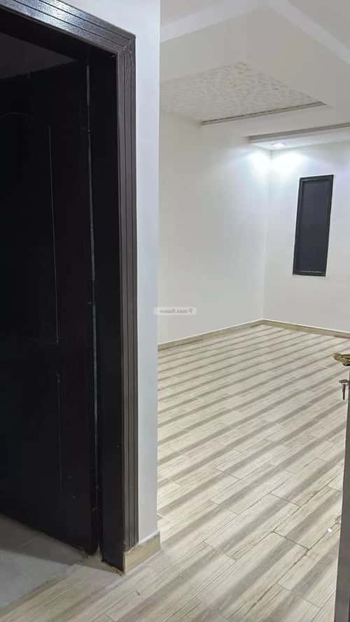 فيلا 300 متر مربع واجهة جنوبية ب 5 غرف الرمال، شرق الرياض، الرياض