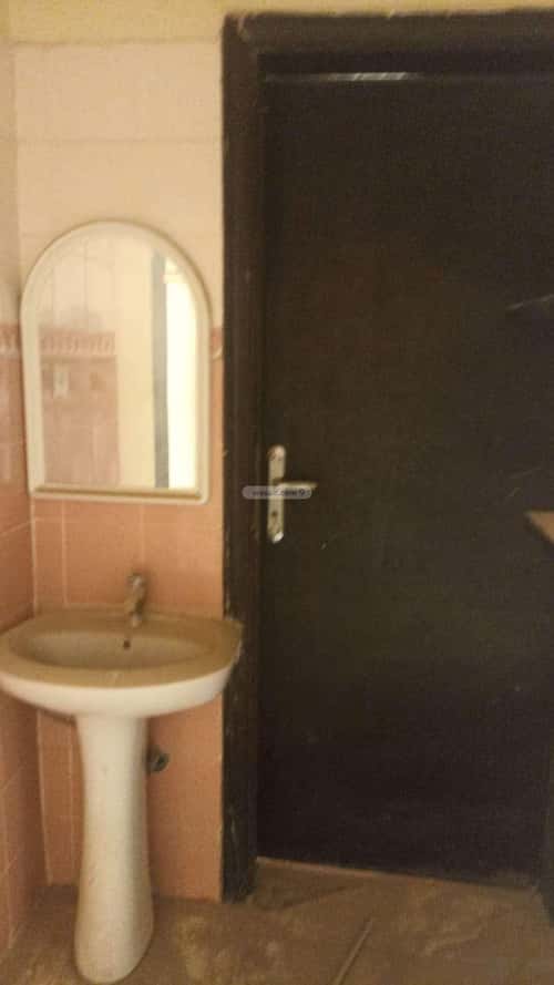 فيلا 250 متر مربع جنوبية على شارع 15م الدار البيضاء، جنوب الرياض، الرياض