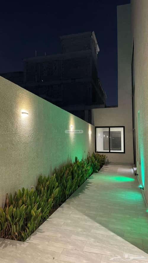 فيلا 325 متر مربع شمالية على شارع 15م الفيصلية، الدمام