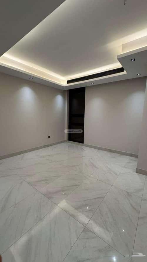 Villa 325 SQM Facing North on 15m Width Street Al Fysalyah, Aldammam