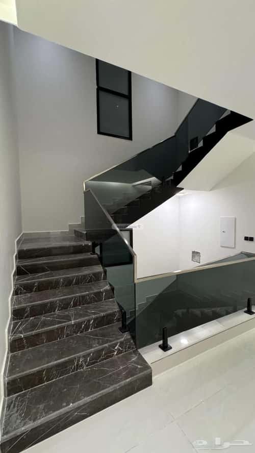 4 bedroom villa in Ash Shulah