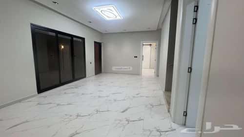 فيلا 289 متر مربع غربية على شارع 20م الشعلة، الدمام