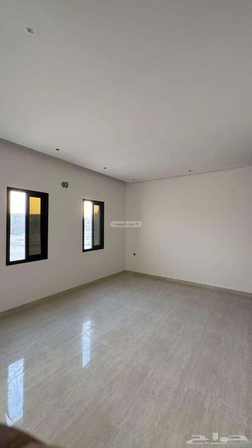 فيلا 472 متر مربع جنوبية على شارع 16م الشعلة، الدمام