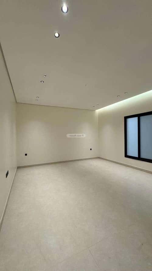 Villa 333 SQM Facing South on 15m Width Street Al Sawari, Khobar