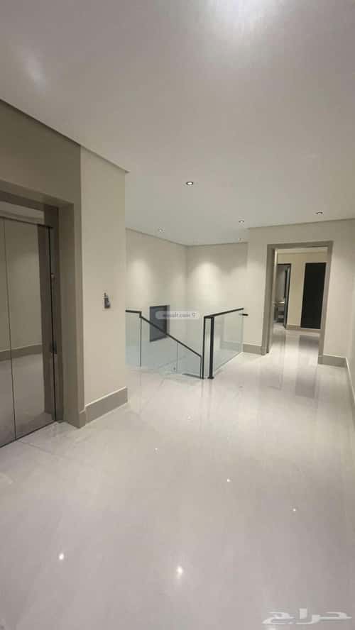 فيلا 458 متر مربع شرقية على شارع 30م السيف، الدمام