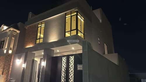 فيلا 252 متر مربع شمالية شرقية على شارع 20م السيف، الدمام