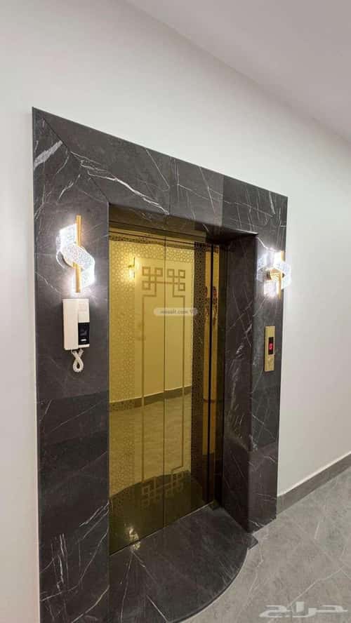 Building 174 SQM Facing North King Fahad Dist, Aldammam