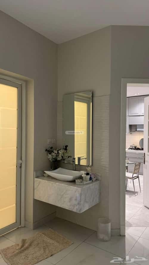 فيلا 409 متر مربع غربية على شارع 20م الواحة، الدمام