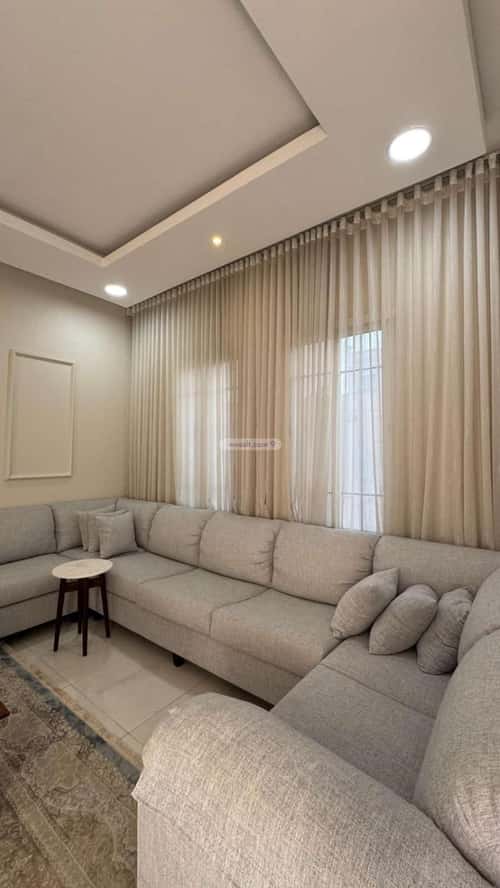 فيلا 409 متر مربع غربية على شارع 20م الواحة، الدمام