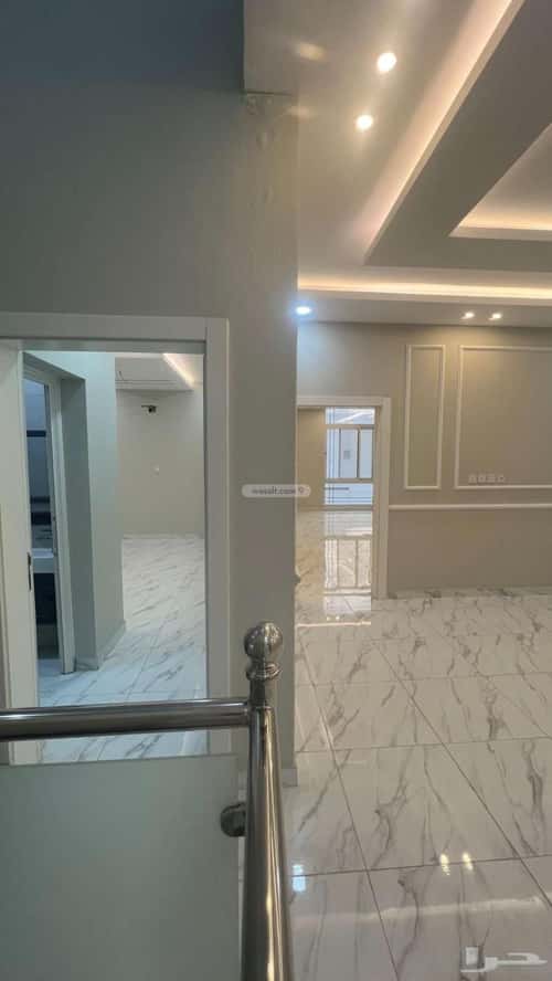 فيلا 256 متر مربع غربية على شارع 15م طيبة، الدمام