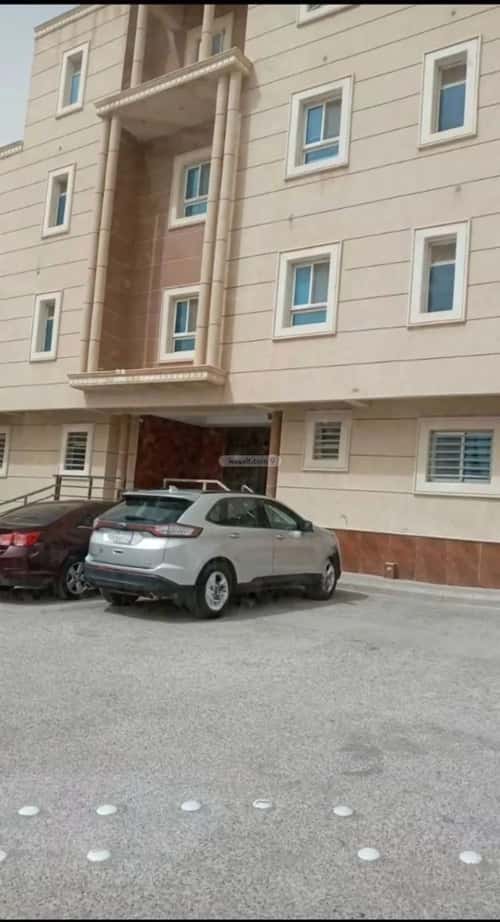 Apartment with 4 Bedrooms At-Taawun, North Riyadh, Riyadh