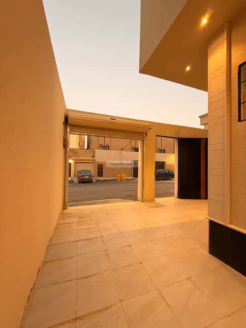 5 bedroom villa in Al Uraija Al Gharbi