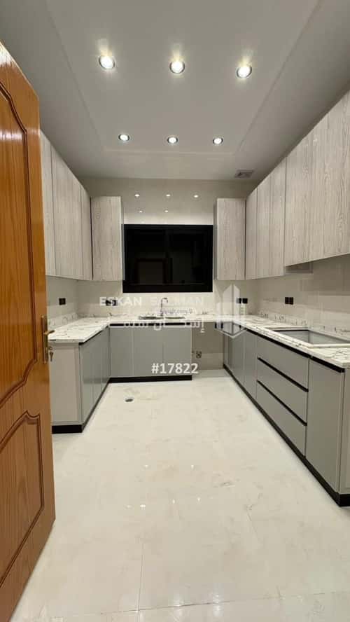 شقة ب 5 غرف البوادي، تبوك