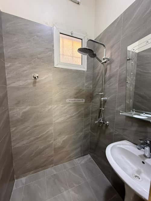 Floor 109 SQM with 4 Bedrooms West An-Naseem, East Riyadh, Riyadh