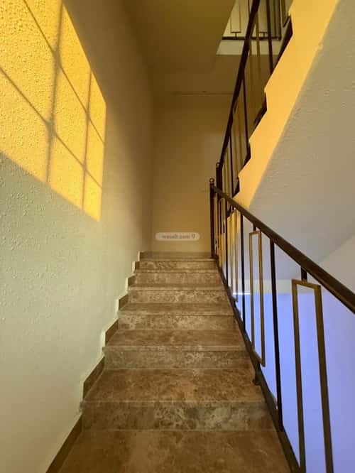 Floor 109 SQM with 4 Bedrooms West An-Naseem, East Riyadh, Riyadh