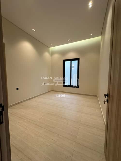 Floor 312 SQM with 5 Bedrooms Al-Janadriyah, East Riyadh, Riyadh
