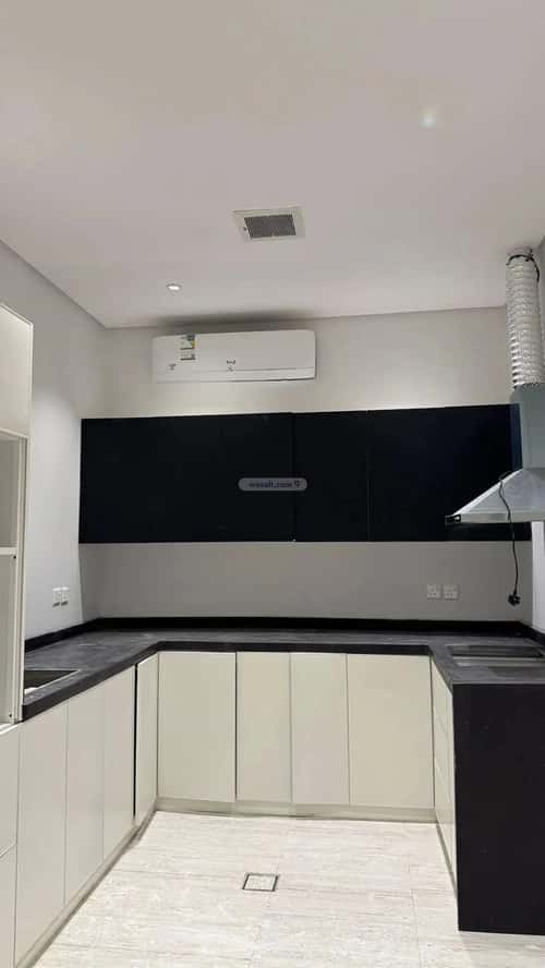 شقة 3 غرف في العارض