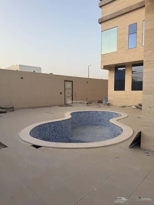 فيلا 650 متر مربع شمالية غربية على شارع 25م اللؤلؤ، شمال جدة، جدة