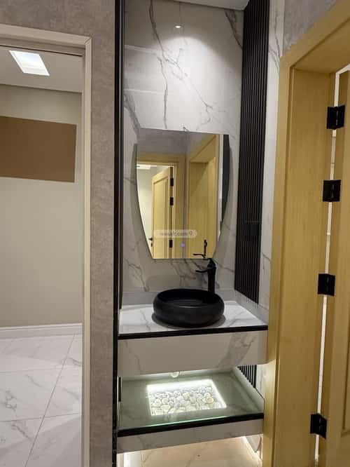 شقة 5 غرف في الفيصلية