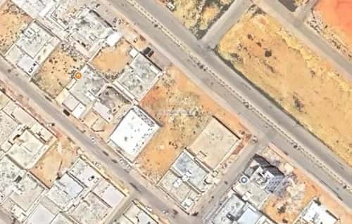 Land 962 SQM Facing East Haya Nawah, Almuzahimih