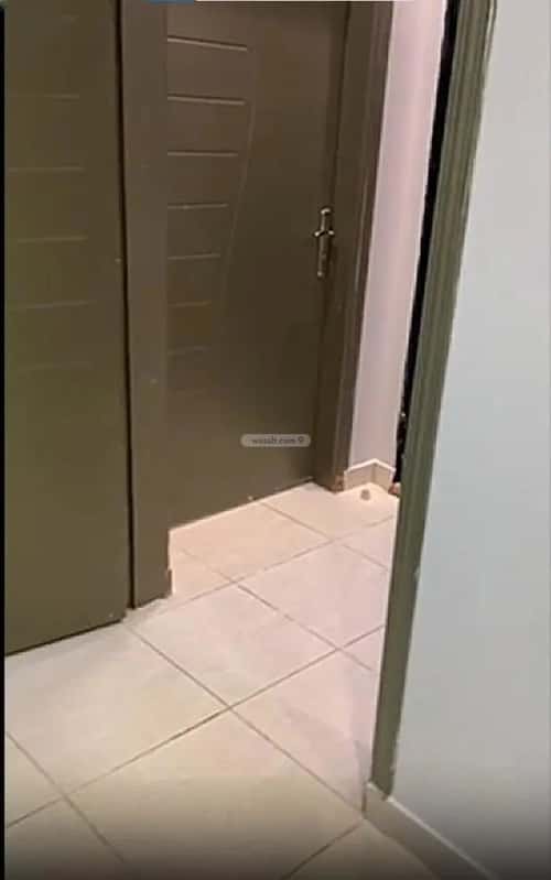 Apartment with 3 Bedrooms Al-Muanisiyah, East Riyadh, Riyadh