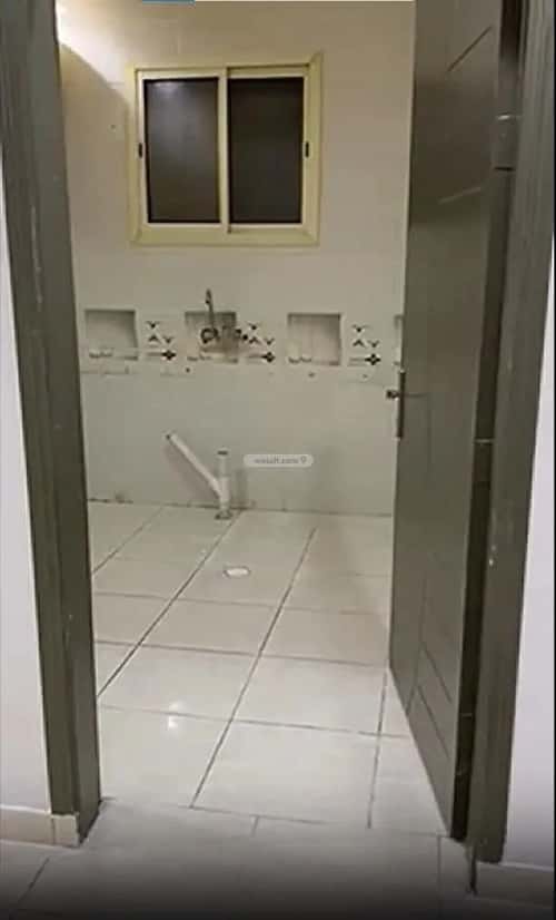 Apartment with 3 Bedrooms Al-Muanisiyah, East Riyadh, Riyadh