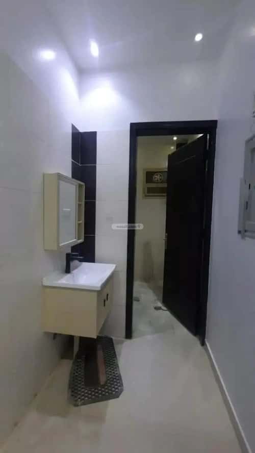 فيلا 595 متر مربع شمالية غربية على شارع 15م المونسية، شرق الرياض، الرياض